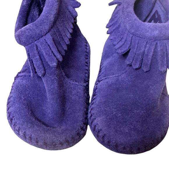 Minnetonka Infant Suede Fringe Moccasins Booties Shoes Girl Purple 3 bv - Picture 4 of 7